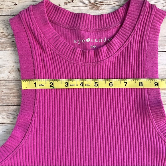 Eye Candy Pink Ribbed Crop Tank (size s/m) - Picture 5 of 7
